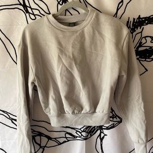 Target Light Grey/Cream Crewneck